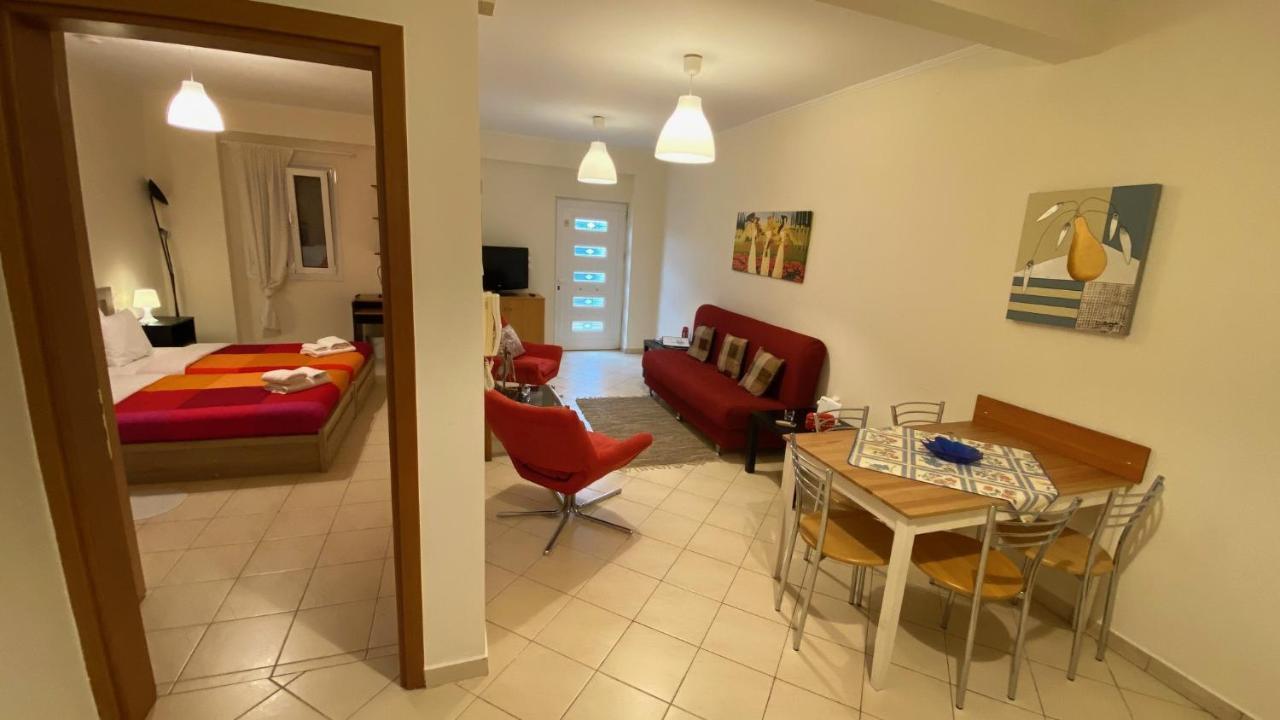 Patras Palm Tree Apartamento Exterior foto